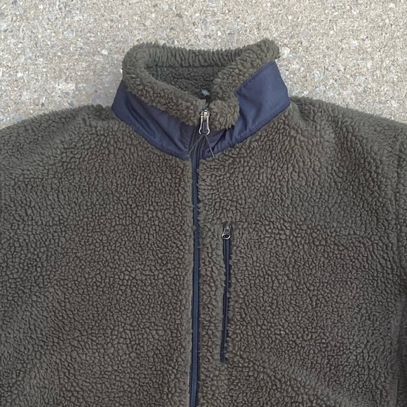 Uniqlo Windproof Outer Fleece Jacket (Olive) UNISEX Large - Picture 4 of 16
